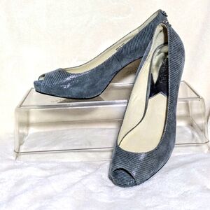 Michael Kors Leather Peep Toe Heels, Gray, Snakeskin‎ Pattern, Business, Sz 7.5